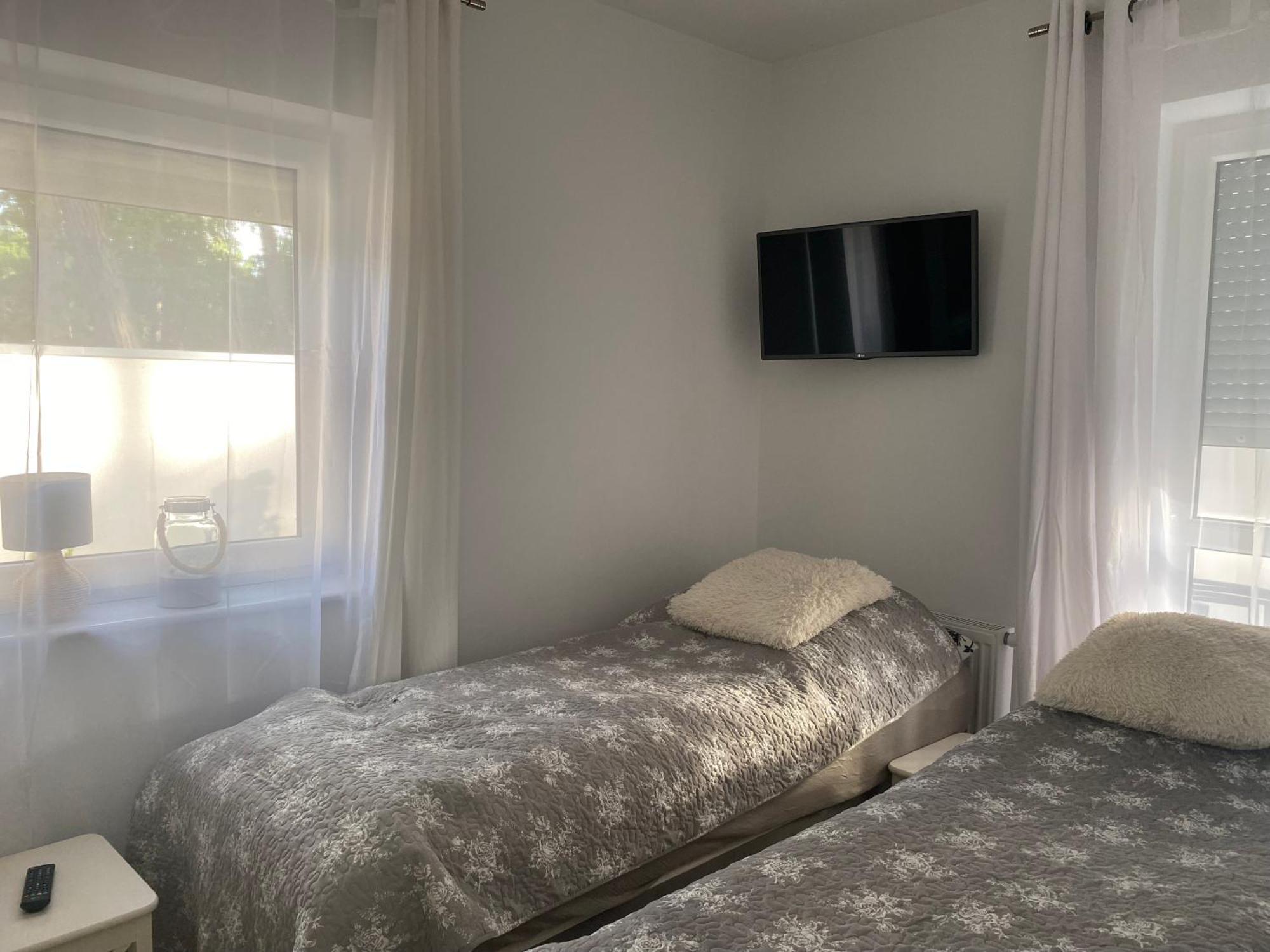 Villa Mare Apartamenty Поберово Екстериор снимка